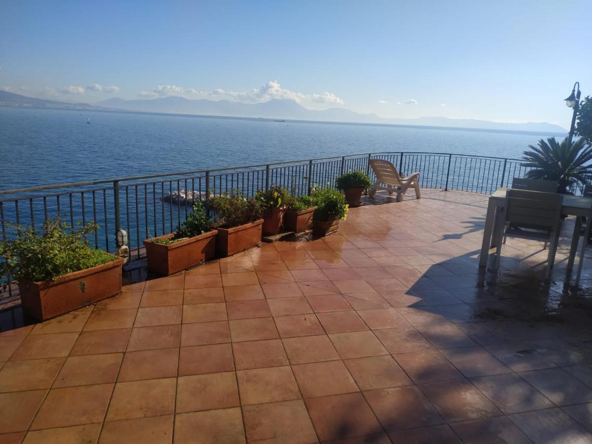 Napoli Sospesi Tra Cielo E Mare Apartman Kültér fotó